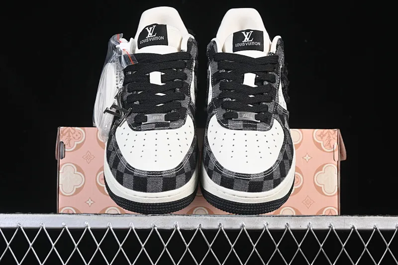 All categories Nk Air Force 1 Air Force series Nk Air Force 1 Low Air Force low-top Nike Air Force 1'07 Low LV joint white and black Air Force 1 low-top casual sneakers YF9511-817